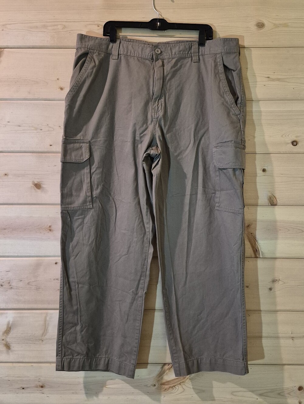 Basic Editions Men's Cargo Pants Size 42x30 100% Cotton